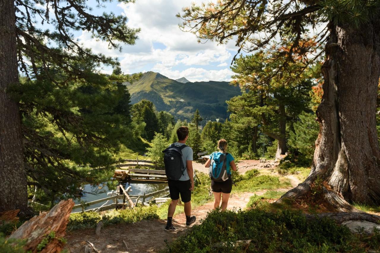 Hotel Germania Gastein - Ganzjaehrig Inklusive Alpentherme Gastein & Sommersaison Inklusive Gasteiner Bergbahnen Bad Hofgastein Bagian luar foto