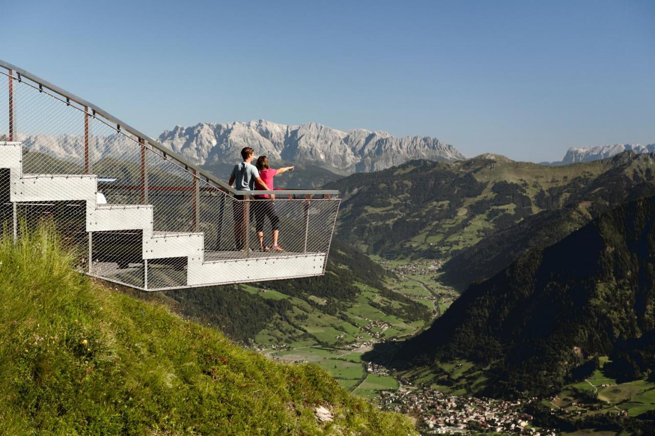Hotel Germania Gastein - Ganzjaehrig Inklusive Alpentherme Gastein & Sommersaison Inklusive Gasteiner Bergbahnen Bad Hofgastein Bagian luar foto