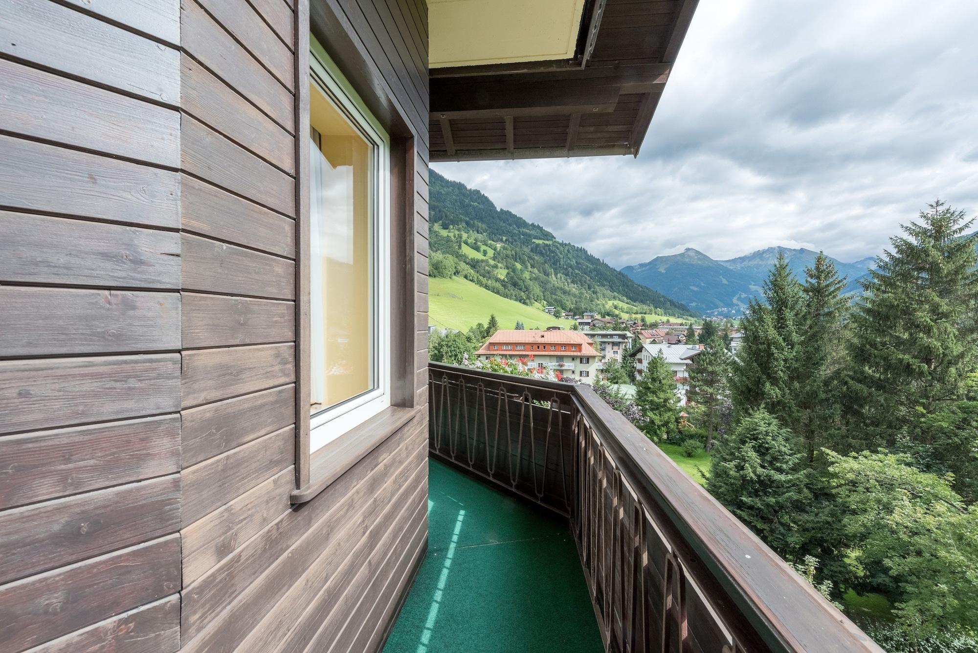 Hotel Germania Gastein - Ganzjahrig Inklusive Alpentherme Gastein & Sommersaison Inklusive Gasteiner Bergbahnen Bad Hofgastein Bagian luar foto