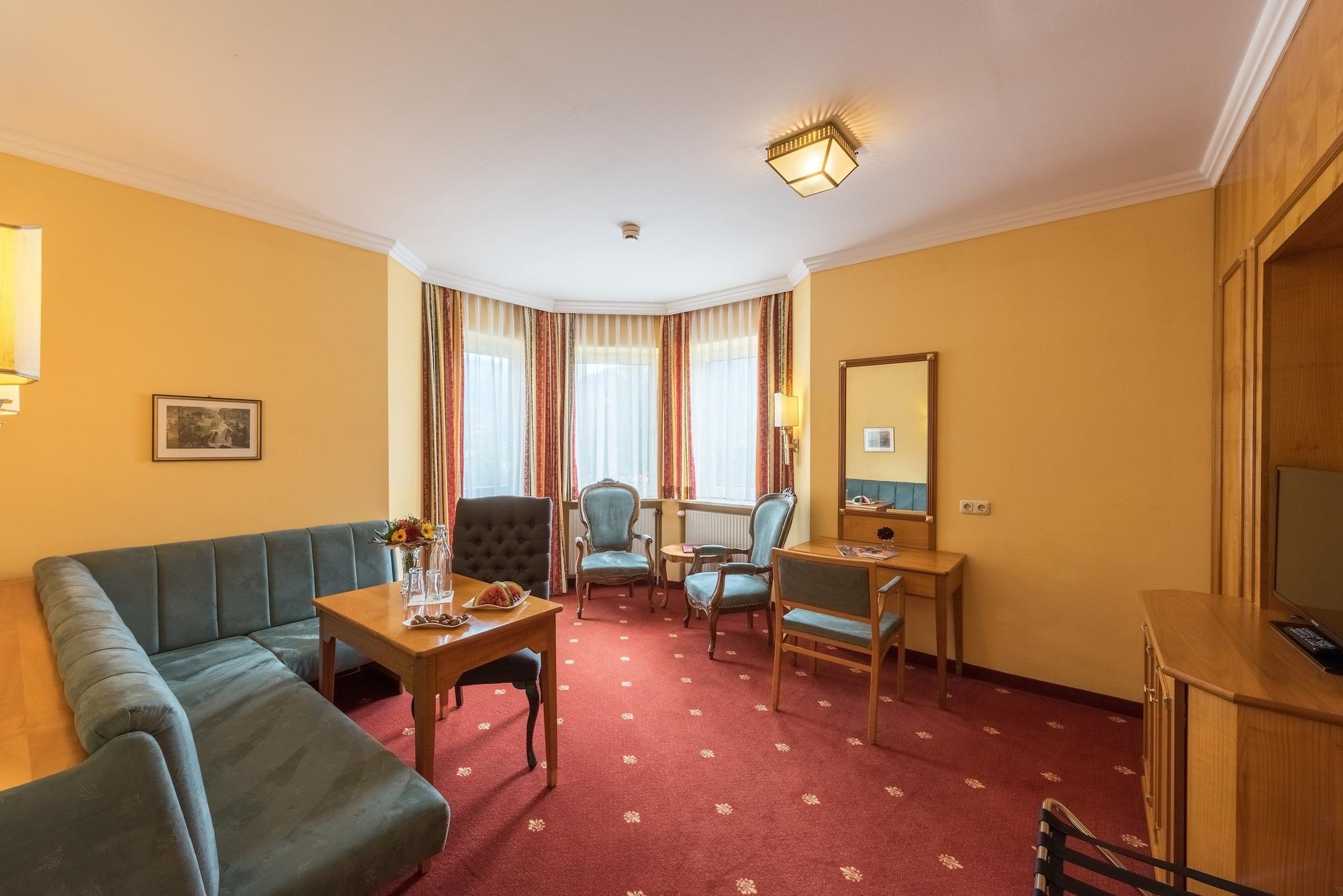 Hotel Germania Gastein - Ganzjaehrig Inklusive Alpentherme Gastein & Sommersaison Inklusive Gasteiner Bergbahnen Bad Hofgastein Bagian luar foto