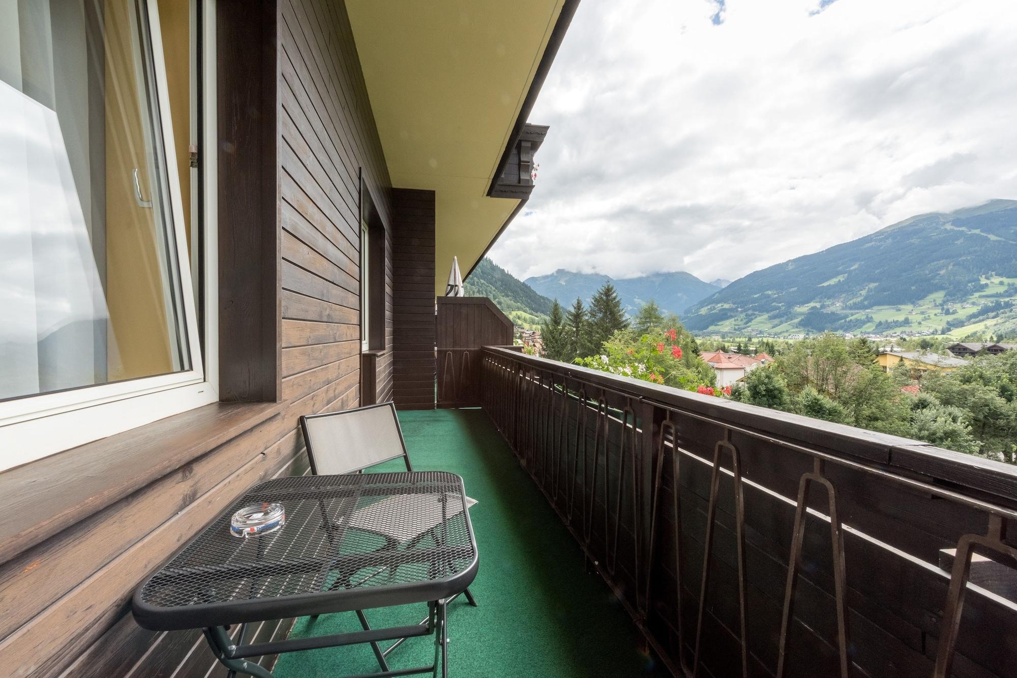 Hotel Germania Gastein - Ganzjaehrig Inklusive Alpentherme Gastein & Sommersaison Inklusive Gasteiner Bergbahnen Bad Hofgastein Bagian luar foto